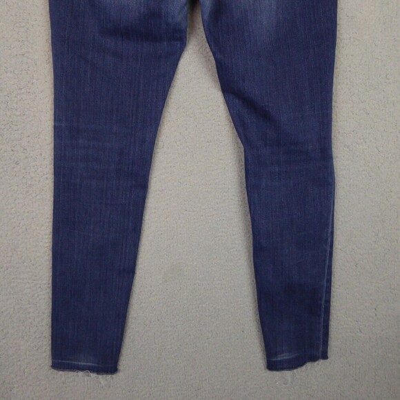 Uniqlo Jeans Womens Size 28 Blue Medium Washed Skinny Straight Mid Rise Raw Hem - Picture 6 of 14